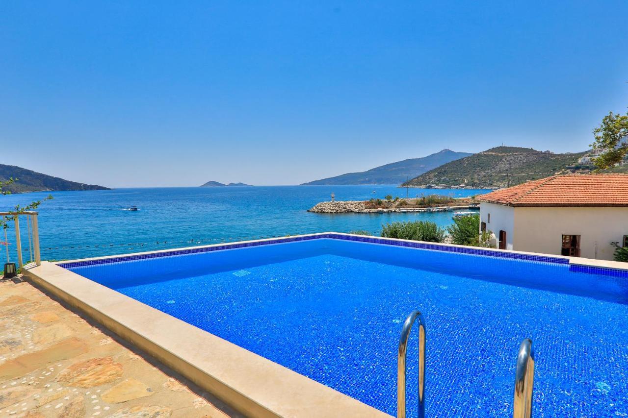 Pier House Hotel Калкан Екстериор снимка