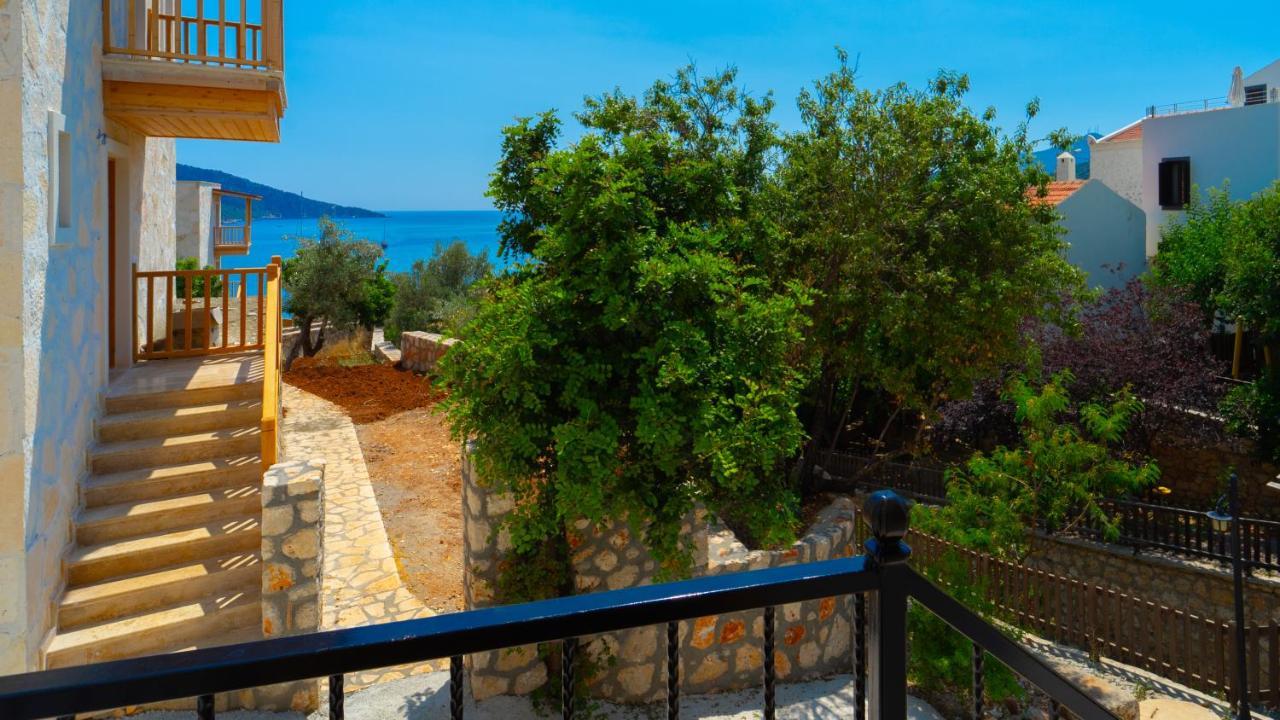 Pier House Hotel Калкан Екстериор снимка