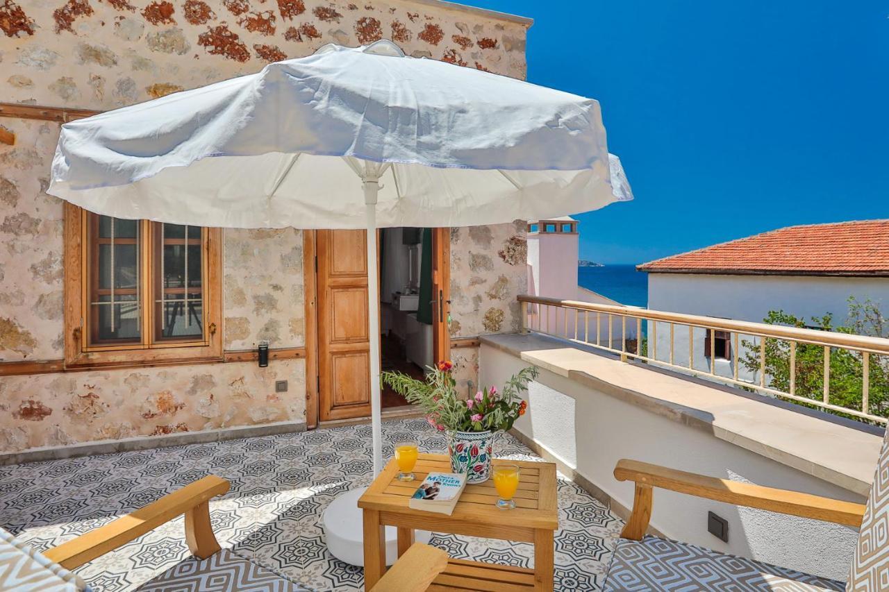 Pier House Hotel Калкан Екстериор снимка