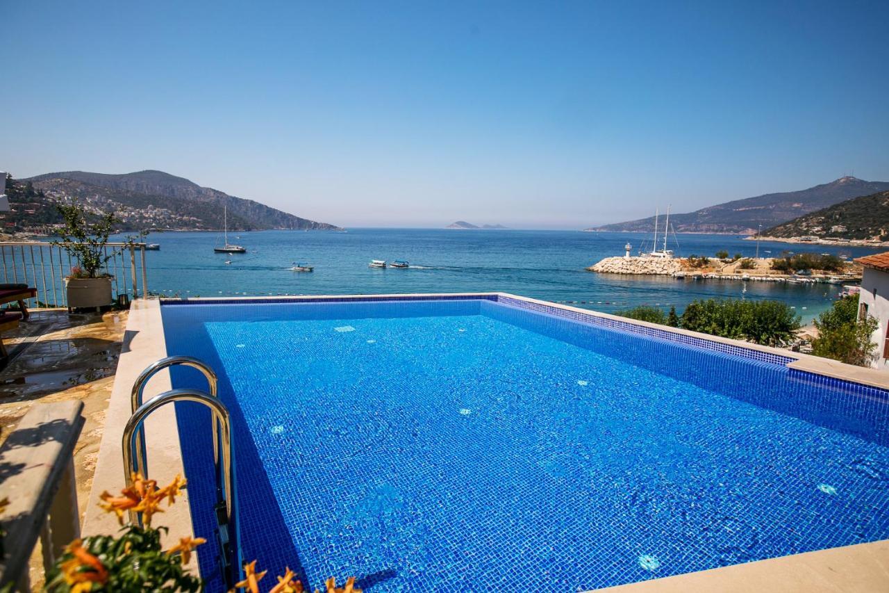 Pier House Hotel Калкан Екстериор снимка