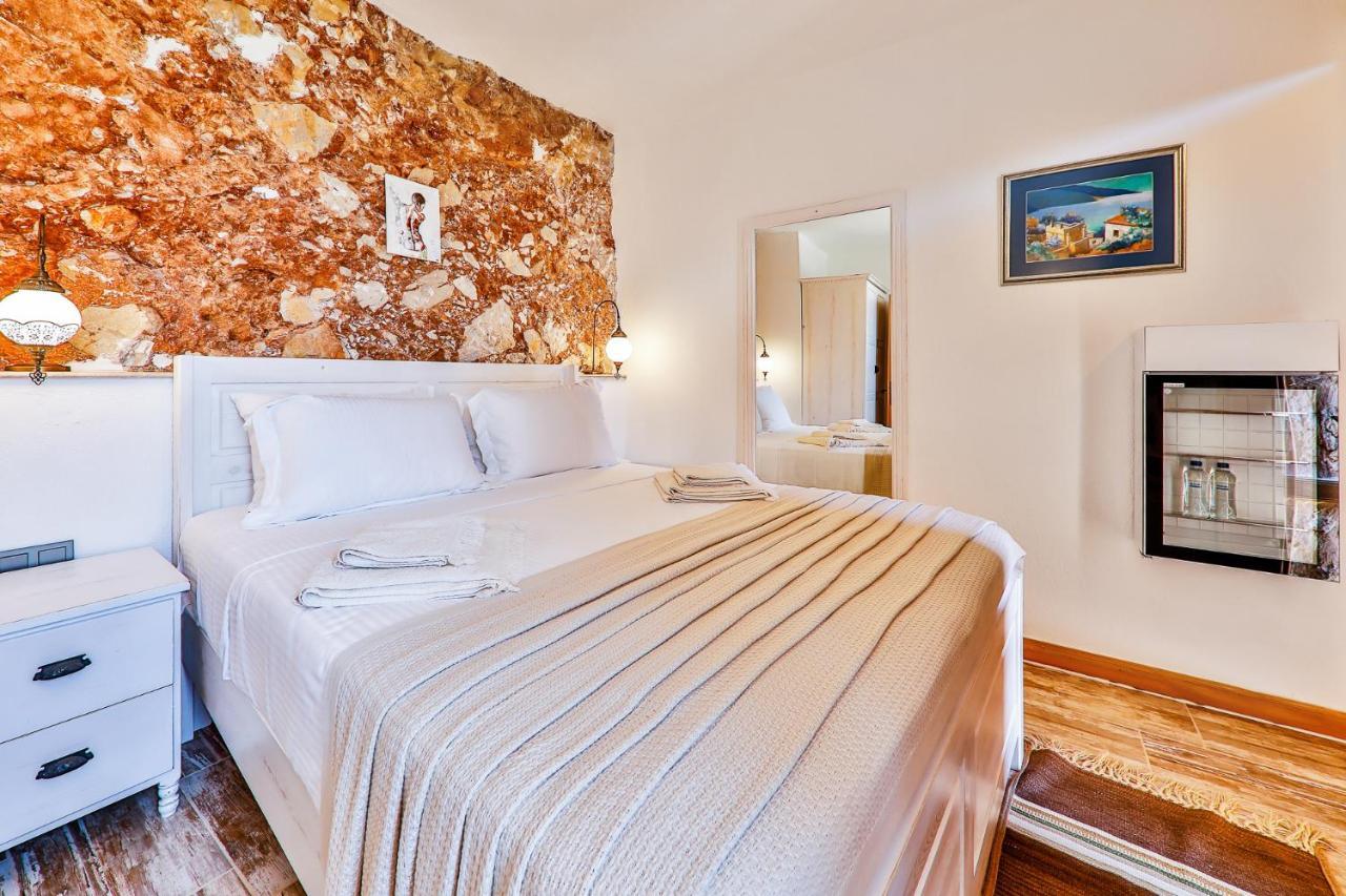 Pier House Hotel Калкан Екстериор снимка