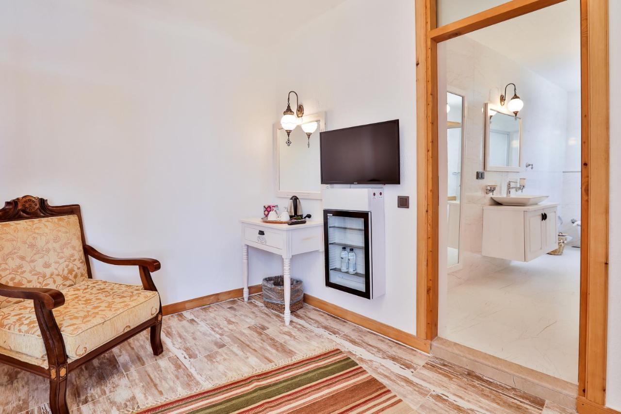 Pier House Hotel Калкан Екстериор снимка
